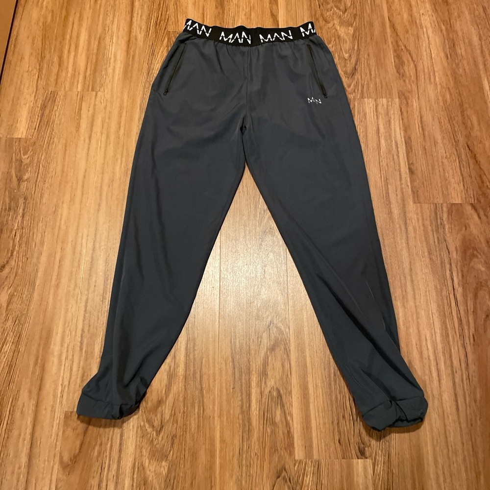 MAN Charcoal Jogger Pants